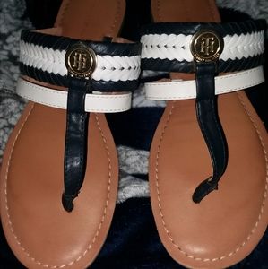 Tommy Hilfiger sandals size 7m
